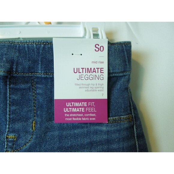 Girls SO Raw Edge Hem Medium Blue Distressed Ultimate Jeggings Size 7 - Picture 2 of 8